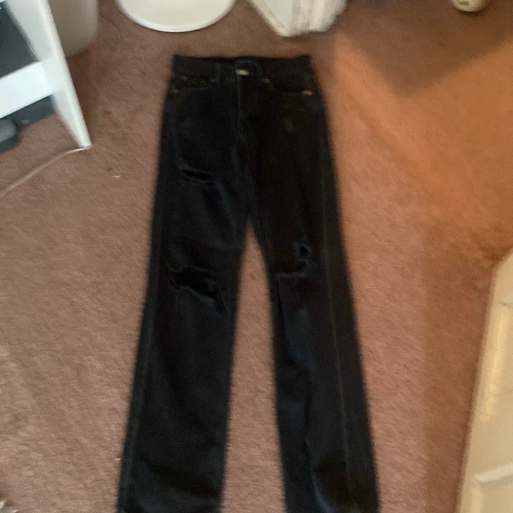 Black Aeropostale jeans.